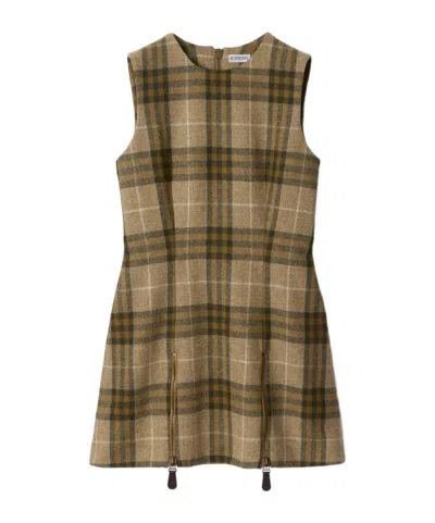Burberry Satin Check Scarf Skirt In Nude