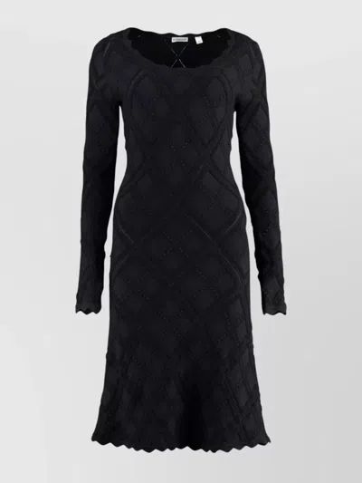 BURBERRY SCALLOPED NECKLINE LONG SLEEVE FITTED DRESS