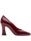 Burberry Scarpins Trinket Patent Leather Block-heel Pumps In Red