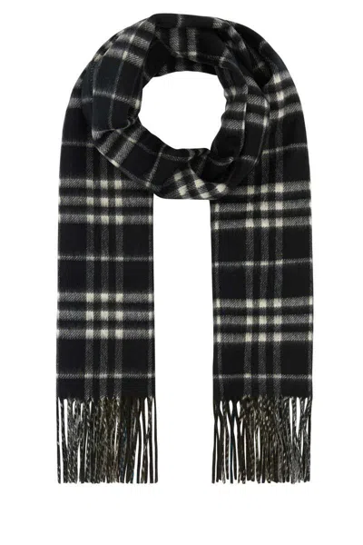 BURBERRY BURBERRY SCARVES AND FOULARDS