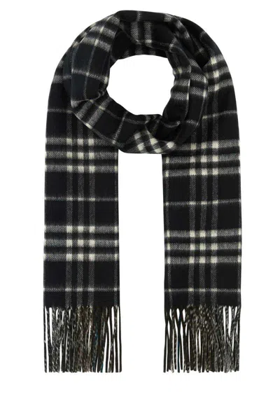 BURBERRY BURBERRY SCARVES AND FOULARDS