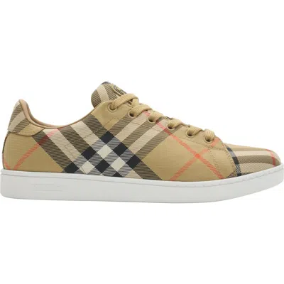 Burberry Set Check Low Top Sneaker In Brown
