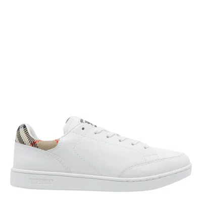 Burberry Low Top Sneakers Contrast Heel Detail Rubber Sole In Multi