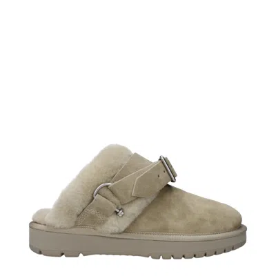 Burberry Shearling-lined Suede Slipper In Beige