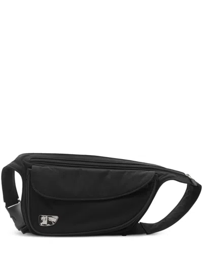 Burberry Shield Belt Bag In 黑色