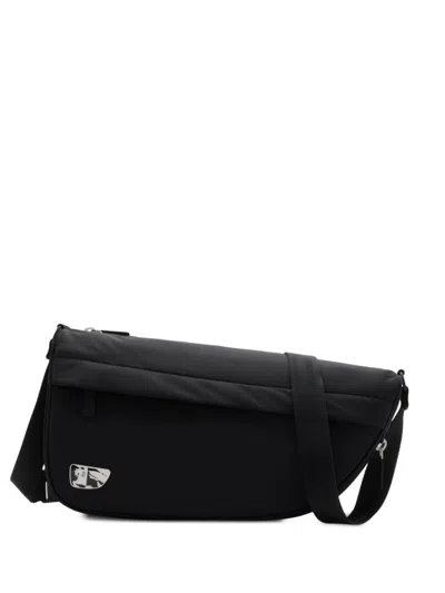 Burberry Shield Messenger Bag In 黑色