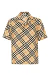 Burberry Short-sleeved Check Pattern Shirt With Button-down Collar In Sand Ip Check