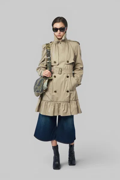 Burberry Short Gabardine Tillydrine Trench Coat In Beige