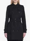 Burberry Short Kensington Heritage Trench Coat