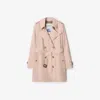 Burberry Short Tropical Gabardine Kensington Trench Coat In Pink