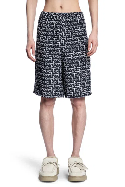 Burberry Shorts In Black