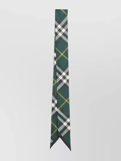 Burberry Signature Checked Pattern Silk Foulard In Blue