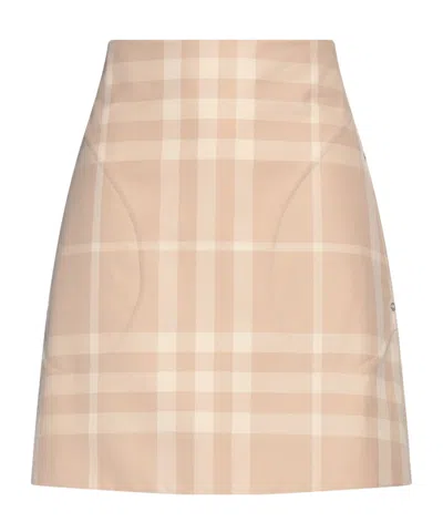 Burberry Signature Print Mini Skirt In Multi