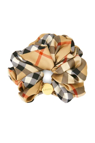 Burberry Silk Scrunchie In Neutral