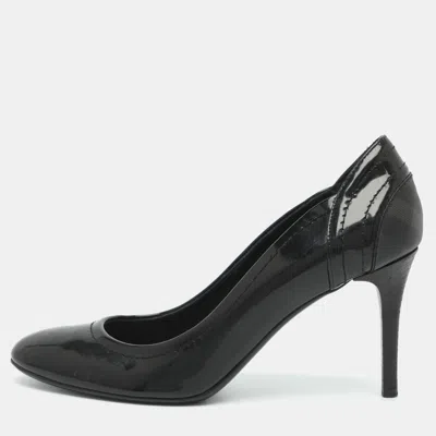 Pre-owned Burberry Size 37 Black Patent Leather Round Toe Pumps