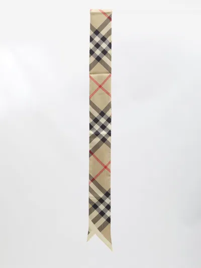 Burberry Skinny Check Scarf In Beige