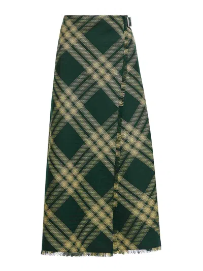 Burberry Maxi Kilt With Check Pattern In Green