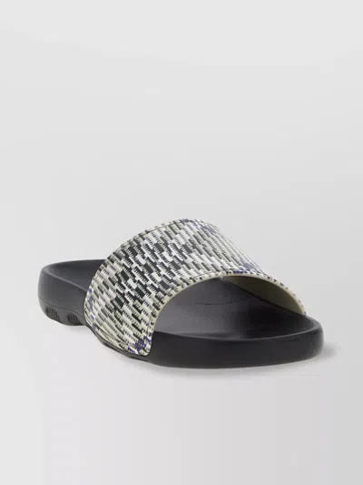 BURBERRY SLIDE SANDALS PATTERNED FLAT SOLE