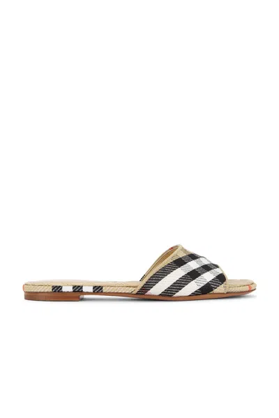 BURBERRY SLOANE SANDAL