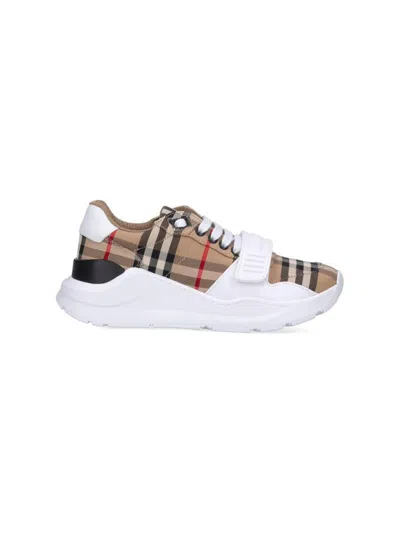 Burberry Logo Checkered Low-top Casual Shoes In Brown