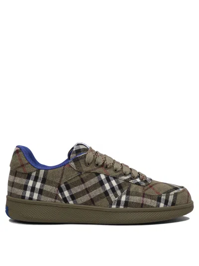 BURBERRY BURBERRY SNEAKERS & SLIP-ON