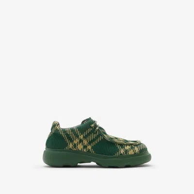 Burberry Sneakers In Green