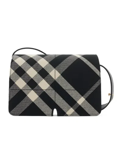 Burberry Snio Shoulder Bag In Black