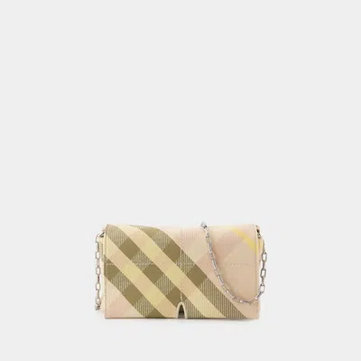 Burberry Snip Mini Wallet On Chain In Nude