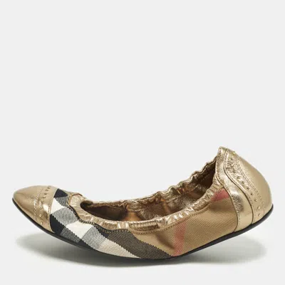 Pre-owned Burberry Southwark Size 37 Gold/house Check Canvas And Leather Studded Scrunch Ballet Flats