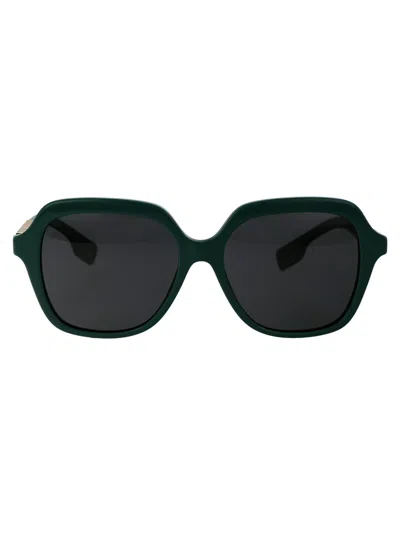 Burberry Squared Sunglasses 0 Be4389 405987 In Black