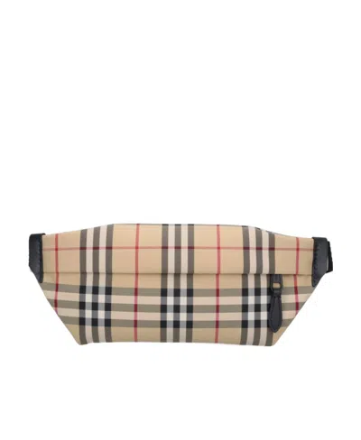 Burberry Stevie Checked Belt Bag In Nude