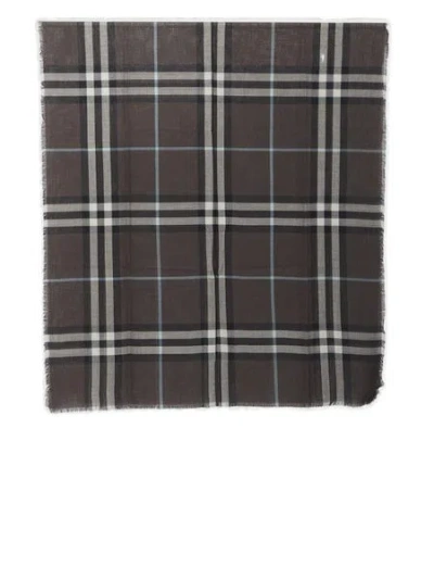 Burberry Stylish Checkered Frayed-edge Scarf For Women In Black