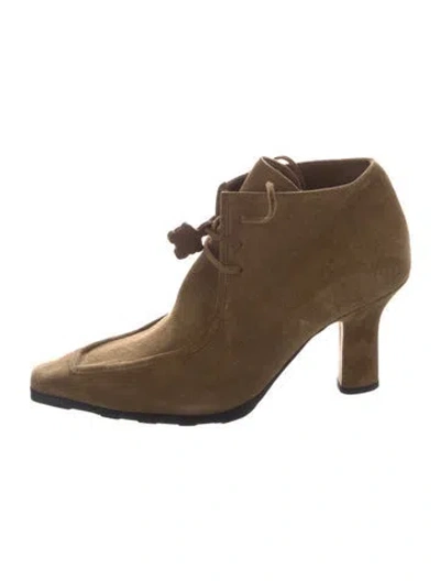 Pre-owned Burberry Suede Boots In Neutrals