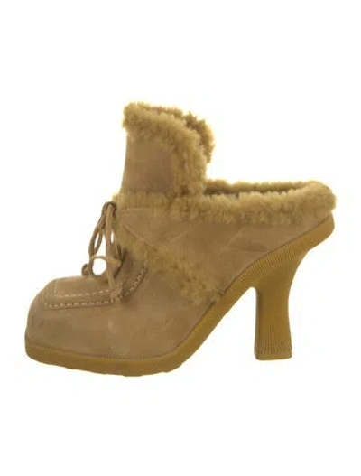 Pre-owned Burberry Suede Fur Trim Mules In Neutral