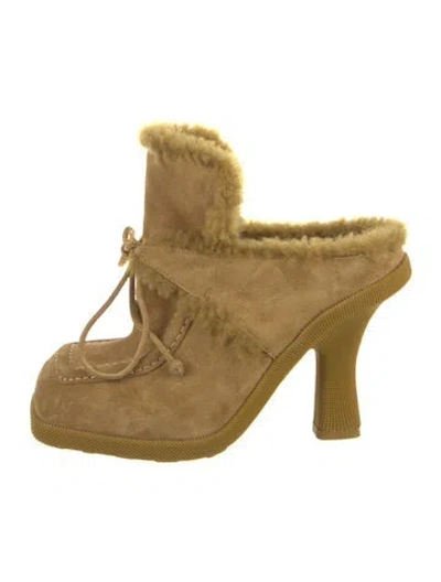 Pre-owned Burberry Suede Fur Trim Mules In Neutral