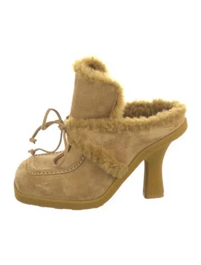 Pre-owned Burberry Suede Fur Trim Mules In Neutral