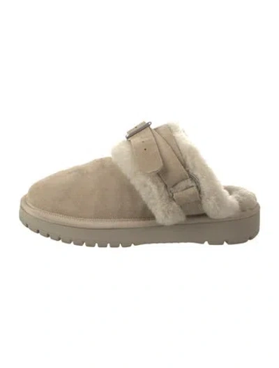 Pre-owned Burberry Suede Fur Trim Mules In Neutral