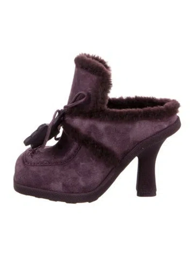 Pre-owned Burberry Suede Fur Trim Mules In Purple