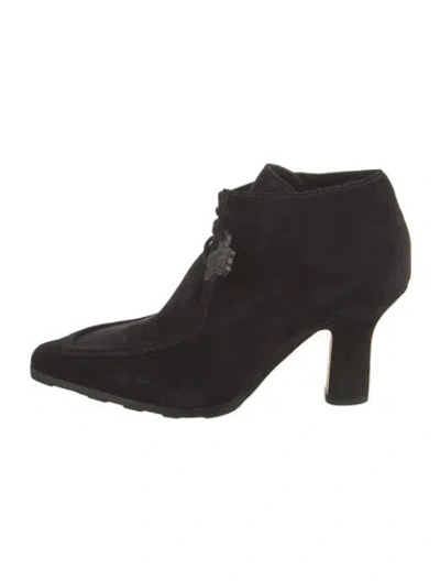 Pre-owned Burberry Suede Lace-up Boots In Black