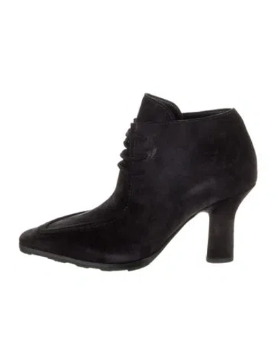 Pre-owned Burberry Suede Lace-up Boots W/ Tags In Black