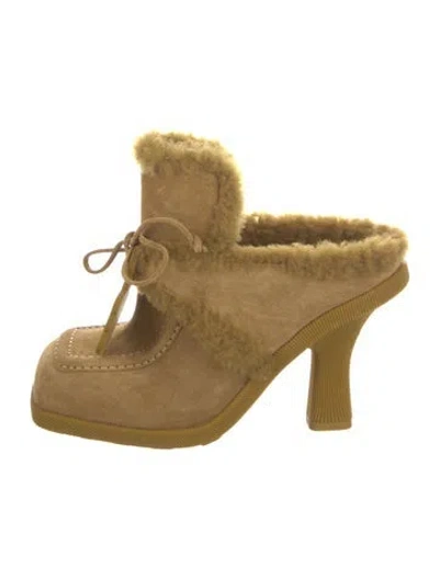 Pre-owned Burberry Suede Mules In Neutral