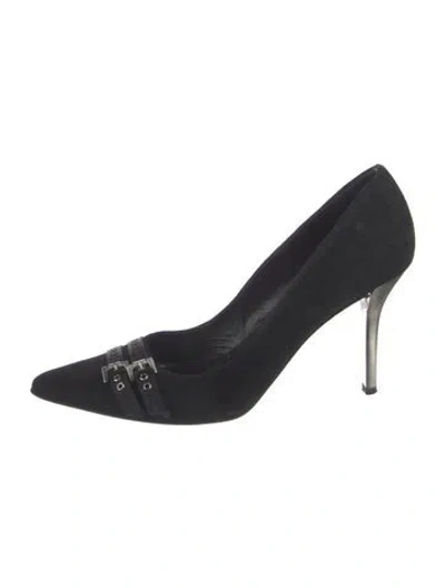 Pre-owned Burberry Suede Pumps In Black