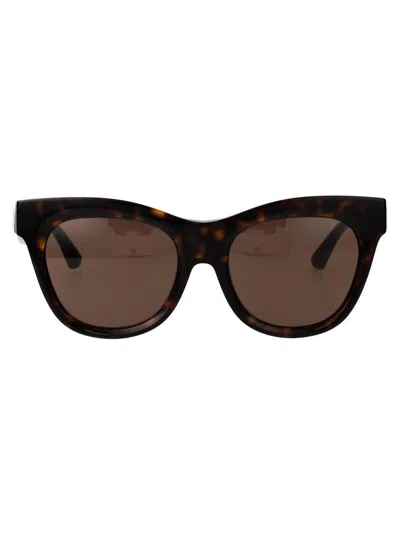Burberry Sunglasses In Brown