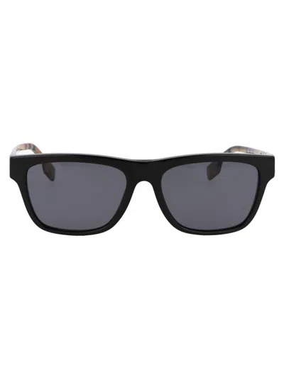 Burberry Squared Sunglasses 0 Be4293 377381 In Black