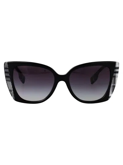Burberry Sunglasses In Black