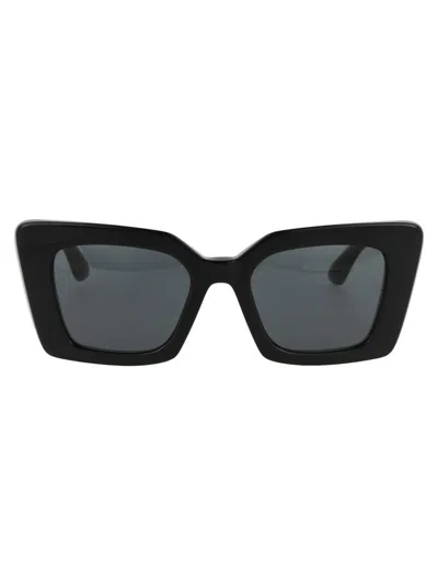 Burberry Squared Sunglasses 0 Be4344 300187 In Black