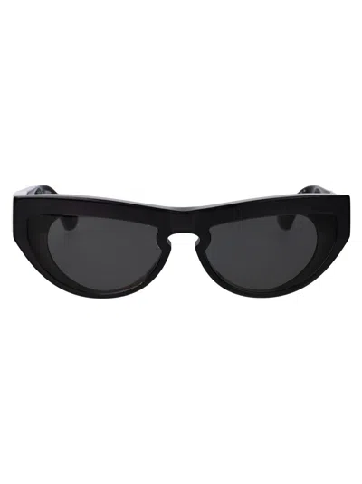 Burberry Sunglasses In 411287 Dark Grey