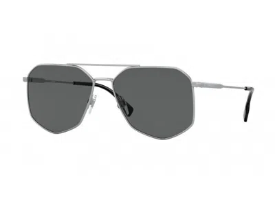 Pre-owned Burberry Sunglasses Be3139 100587 58 Silver Dark Gray Man