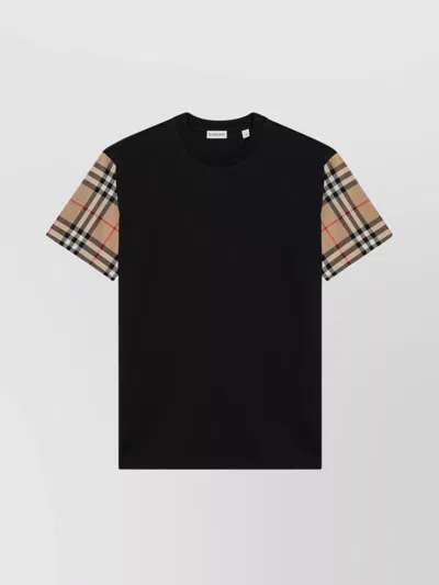 BURBERRY T SHIRT FEATURING CHECK PATTERN SLEEVES
