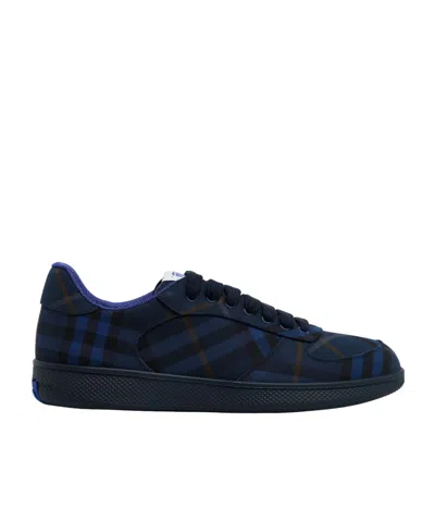 Burberry Plaid-pattern Sneakers With Textured Rubber Sole In Black